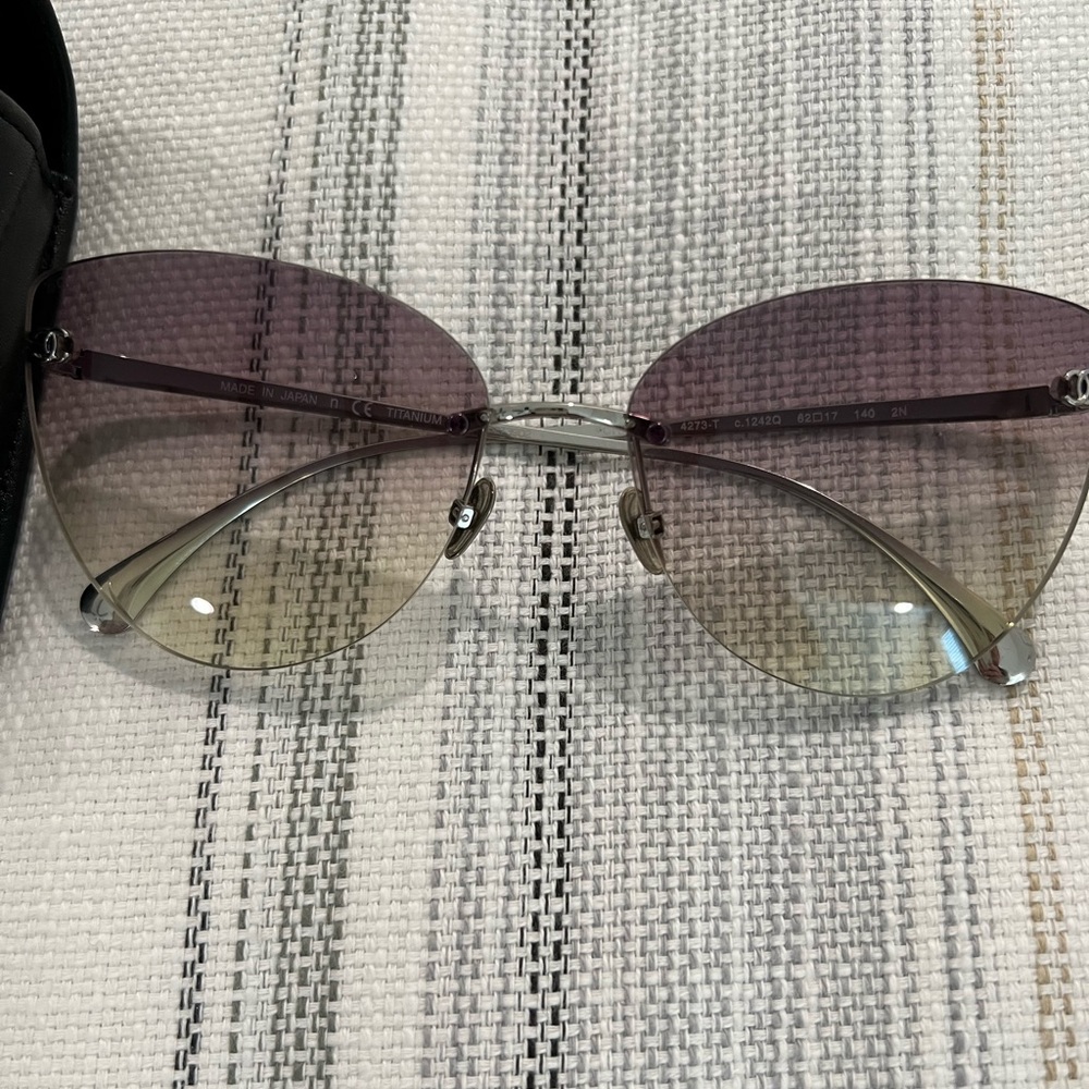 100% authentic Chanel 4273t sunglasses with case